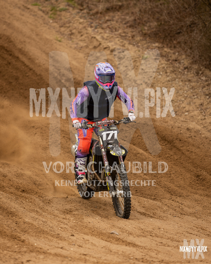 866A1778 | mxndyyvipix