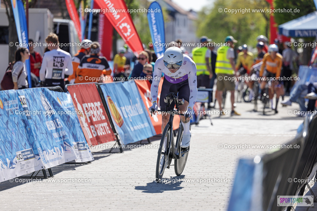 VJ__4991 | Neusiedlersee Radmarathon 2026@sportshot_your_pictrs #yourpictures#roadtowm2029 #nrm #neusiedlerseeradmarathon #neusiedlersee #neusiedlerseetourismus #burgenland #mörbisch #nrm26 #burgenlandtourismus #voglundco #poweredbyburgenlandtourismus #radsport #rad #marathon #ucigranfondo #visitburgenland #ucigranfondoworldseries