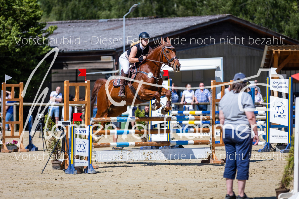 Donop24-ASprmstA-082 | MomenTaufnahmen Pferdesportfotos