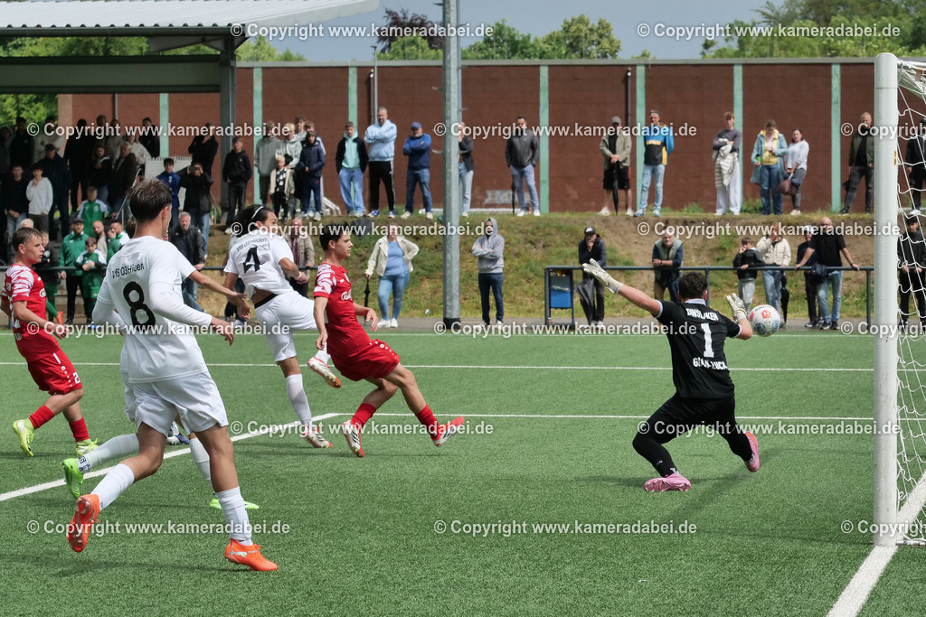 Fußball : C-Junioren : Aufstieg Regionalliga West : SUS 09 Dinslaken - Vfb 03 Hilden am 04.06.2026 in Dinslaken | Fußball : C-Junioren : Aufstieg Regionalliga West : SUS 09 Dinslaken (rotr Trikots)- Vfb 03 Hilden (weiße Trikots) am 04.06.2026 in Dinslaken - Realisiert mit Pictrs.com