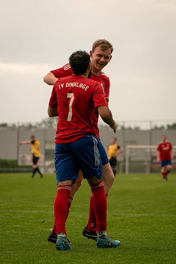 Fußball I Herren I Saison 2025-2026  I 2. Kreisklasse I 28. Spieltag I TV Dinklage III - BS Vörden II I 1406 | jns.sportfotos - Realisiert mit Pictrs.com