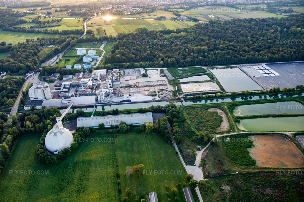 Aerial view: Sucrerie d'ERSTEIN / Cristal Union in Erstein in the state Bas-Rhin, France. – Photo: IMG_137906.jpg taken on 08/18/2023 by Werner Riehm/FLY-FOTO.com – Resolution of the original: 5149 x 3432 px – Cristal Union - Groupe coopératif sucrier européen