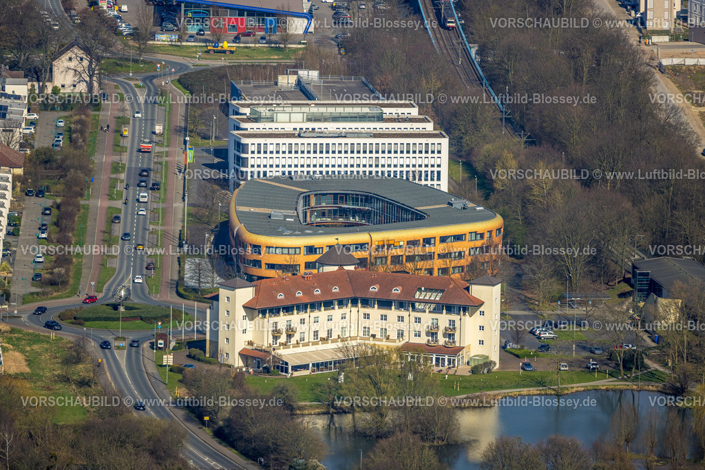 Duisburg240303067 | Luftbild, Gewerbegebiet mit Hotel Landhaus Milser, VBG-Bezirksverwaltung Duisburg, Xella International GmbH, Huckingen, Duisburg, Ruhrgebiet, Nordrhein-Westfalen, Deutschland, Duisburg-S