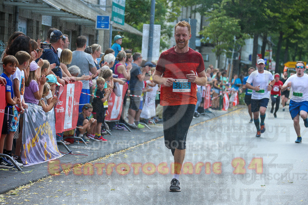 220625_1653_EX1_5272 | Sportfotografie im Rhein-Sieg Kreis, Köln, Bonn, NRW, Rheinland Pfalz, Hessen, etc. Unser Tätigkeitsfeld umfasst den Laufsport vom Volkslauf über den Marathon, Duathlon, Triathon bis zum Ultralauf wie Kölnpfad Ultra oder Schindertrail.