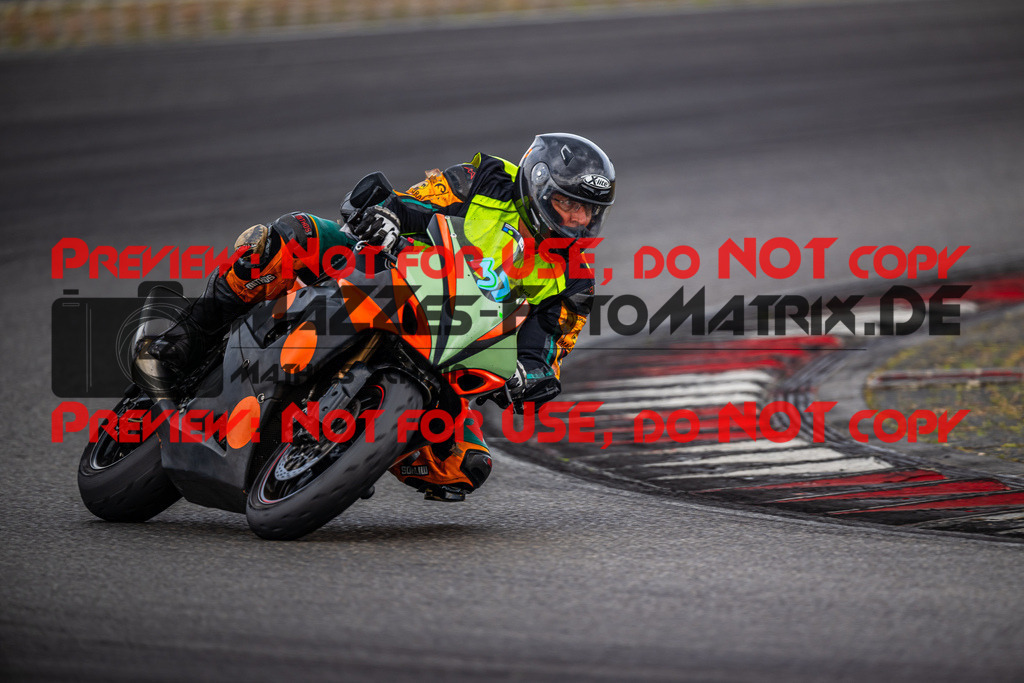 MaZZes_FotoMatrix_230719_3374 | GELB