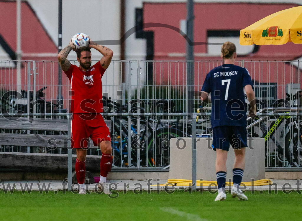 2023-08-22_028_FC_Finsing_gegen_SC_Moosen-Vils | Finsing, Deutschland, 22.08.2023:
Fußball, Kreisliga 2023 / 2024, 5. Spieltag, FC Finsing gegen SC Moosen/Vils, Endergebnis: 5:0

Markus Rickhoff (FC Finsing, #7), Tobias Holzner (SC Moosen/Vils, #7)

Foto: Christian Riedel / fotografie-riedel.net
