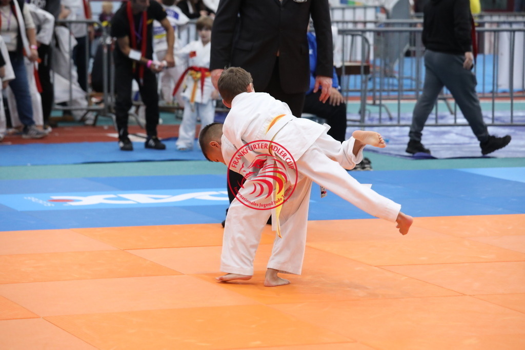 1J7A3257 | Fotos vom Adler Cup - Pictures from Adler Cup

Hier findet Ihr alle Eindrücke und großen Momente der Adler Cup Wochenenden. Here you will find all impressions and great moments of the Adler Cup weekends. - Realisiert mit Pictrs.com