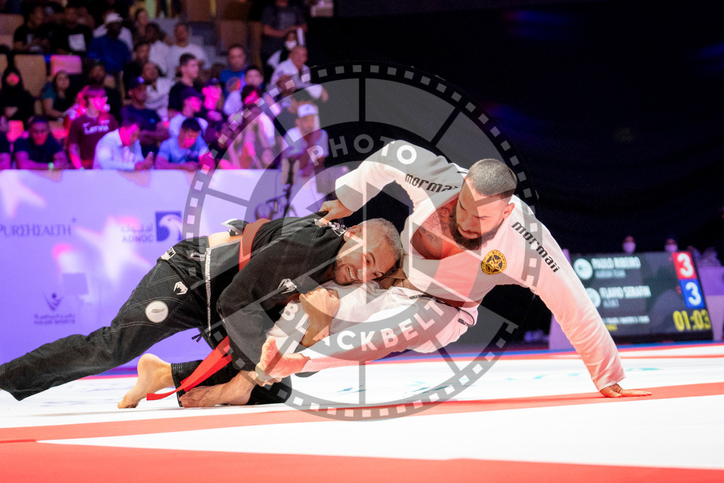 20231107PBB6257 | Fighters compete during the AJP World Master Championship in the Mubadala Arena in Abu Dhabi, Arab United Emirates, on November 7, 2023.