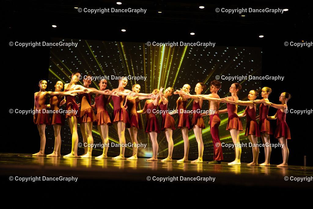 GPHY5602 | DanceGraphy - Realisiert mit Pictrs.com