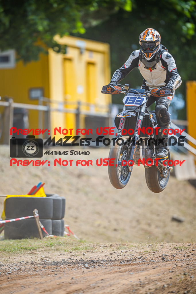 MaZZes_FotoMatrix_220528_0289 | Fotograf Mathias Schmid
Sportfotograf,
Eventfotograf,
Hochzeitsfotograf,
Portraitfotograf