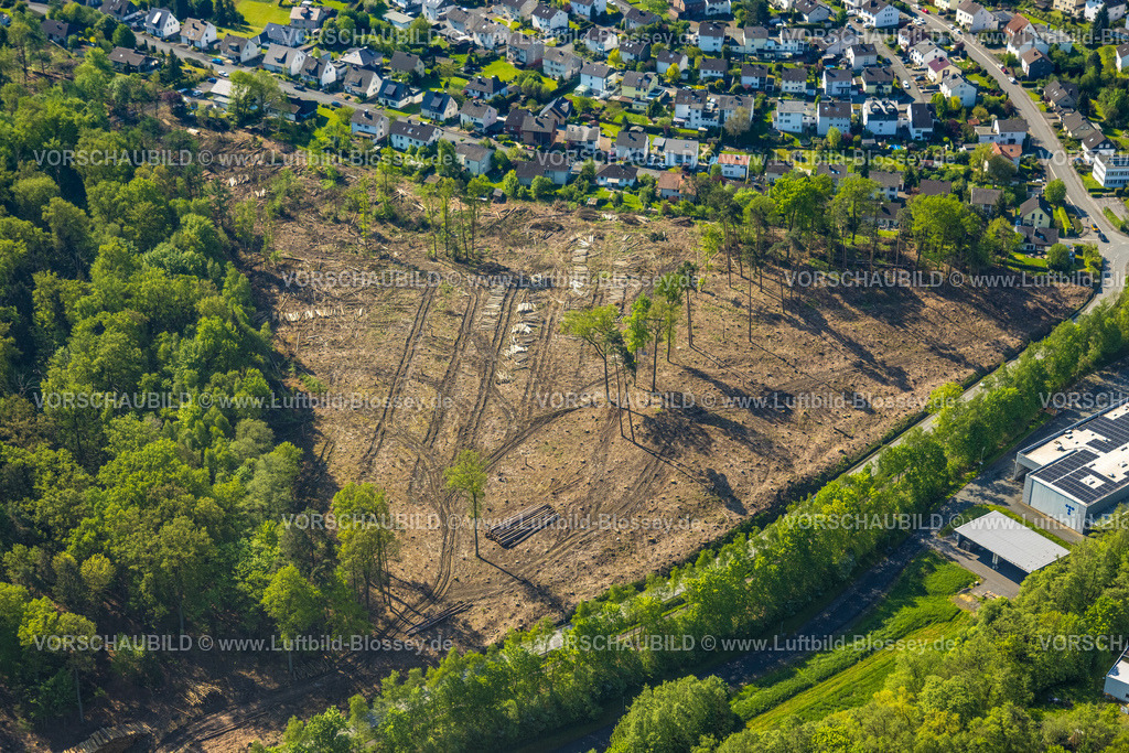 Arnsberg230500350 | Luftbild, Waldschäden, Märkische Straße, Ortsansicht, Herdringen, Arnsberg, Sauerland, Nordrhein-Westfalen, Deutschland