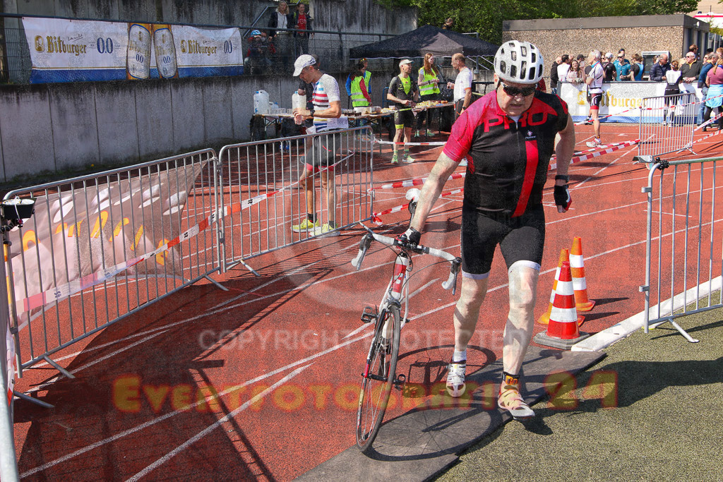 220424_1156_EV8_9149 | Sportfotografie im Rhein-Sieg Kreis, Köln, Bonn, NRW, Rheinland Pfalz, Hessen, etc. Unser Tätigkeitsfeld umfasst den Laufsport vom Volkslauf über den Marathon, Duathlon, Triathon bis zum Ultralauf wie Kölnpfad Ultra oder Schindertrail.
