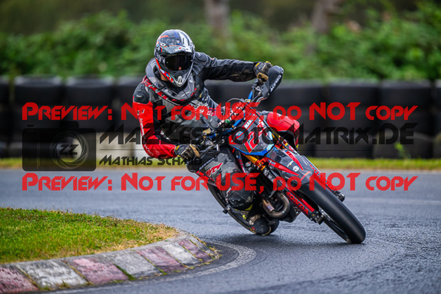 MaZZes_FotoMatrix_230916_4555 | UE40