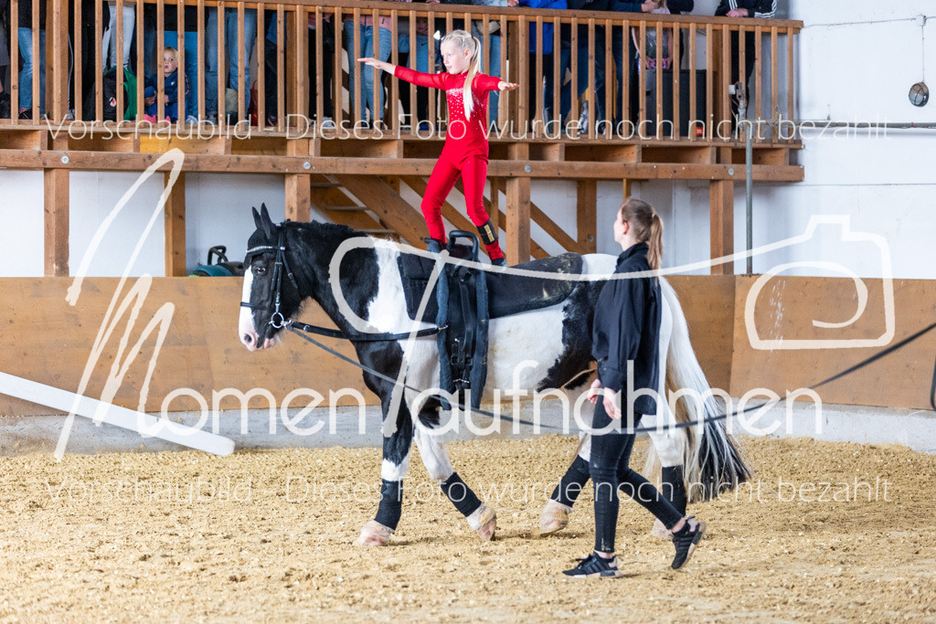 SS-Mini-198 | MomenTaufnahmen Pferdesportfotos