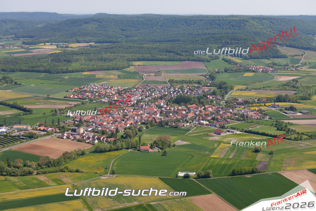 aktuelles Luftbild von  Knetzgau - Luftaufnahme wurde 2018 von https://frankenair.de mittels Flugzeug (keine Drohne) erstellt.