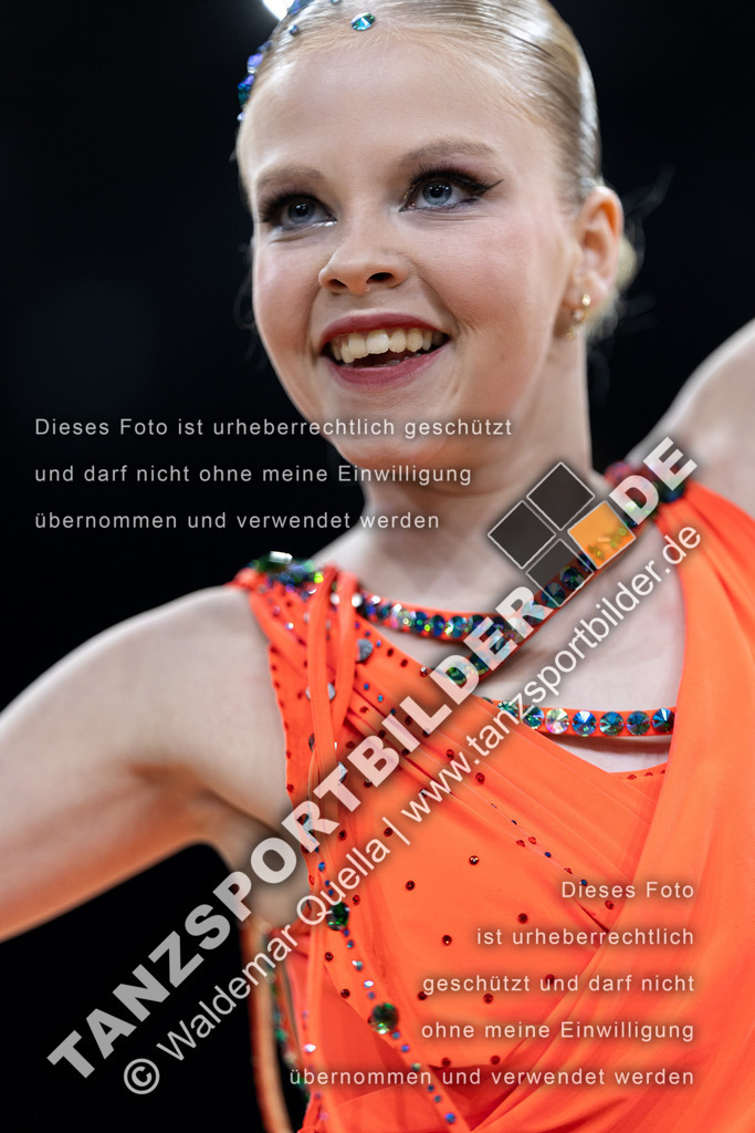 20240309-10171 | Hier finden Sie Tanz Bilder vom Latein und Standard Formationen tanzen. Sportbilder vom Tanzsport. Schöne Fotos und von Weltmeisterschaft, Europameisterschaft, Bundesliga, Regionalliga, Oberliga und Landesliga sowie von GOC Stuttgart, DanceComp, WM Bremen