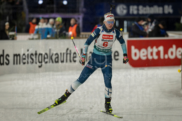 bett1.de WTC Biathlon auf Schalke, 28.12.2025 | Suvi Minkkinen (Team Finnland) bei der World Team Challenge (bett1.de WTC Biathlon auf Schalke) am 28.12.2025 in der Veltins-Arena in Gelsenkirchen (Deutschland). 