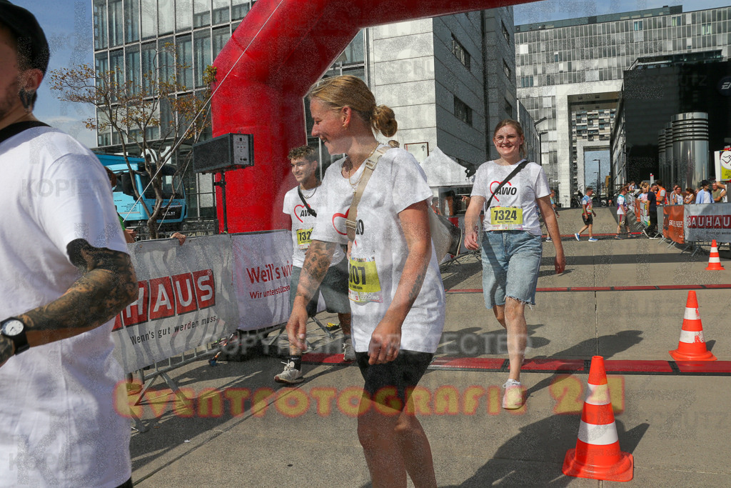 250920_1359_EX1_7197 | Sportfotografie im Rhein-Sieg Kreis, Köln, Bonn, NRW, Rheinland Pfalz, Hessen, etc. Unser Tätigkeitsfeld umfasst den Laufsport vom Volkslauf über den Marathon, Duathlon, Triathon bis zum Ultralauf wie Kölnpfad Ultra oder Schindertrail.