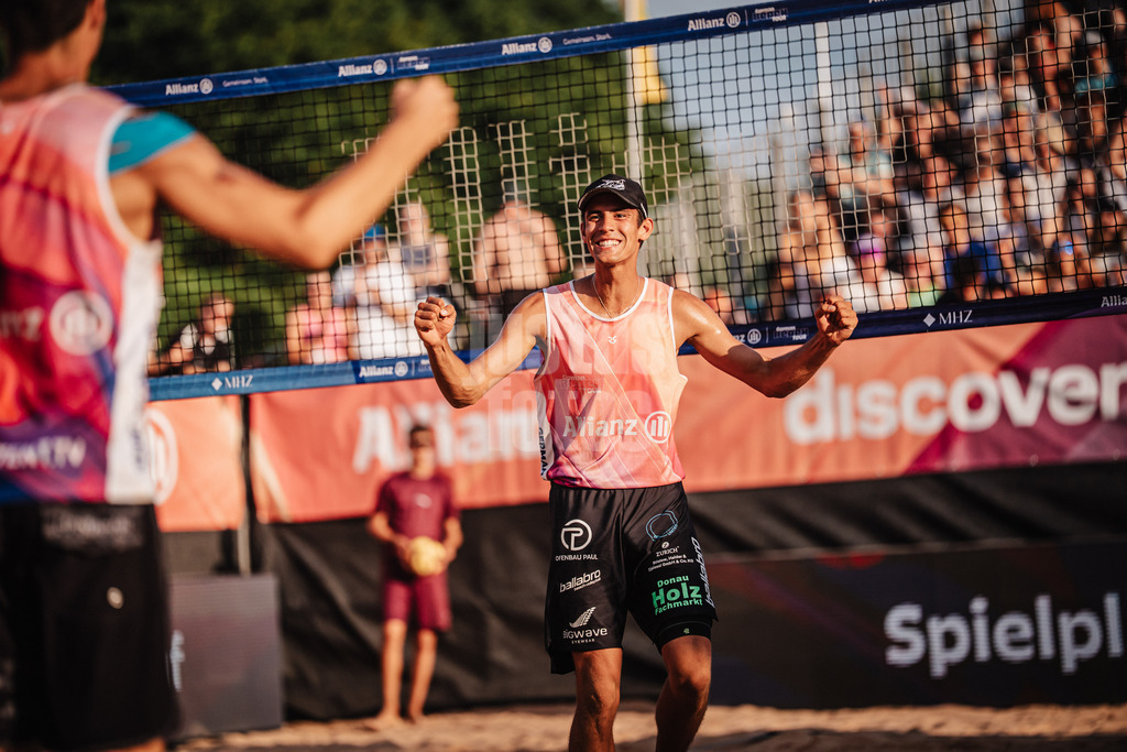 Beachvolleyball | Männer | Allianz German Beach Tour 2025 | Tourstop München | 05.07.2025 | Valentin Schneckenburger jubelt