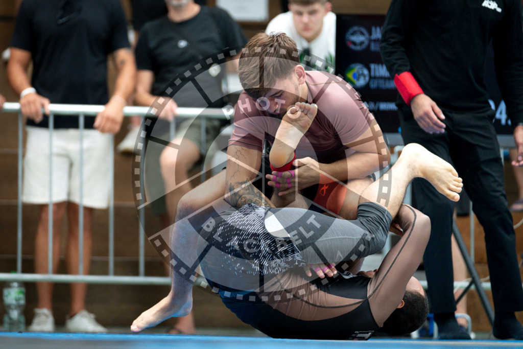 20240908PBB6106 | Athletes compete during the AJP Hamburg competition on September 8, 2024 in Hamburg, northern Germany.