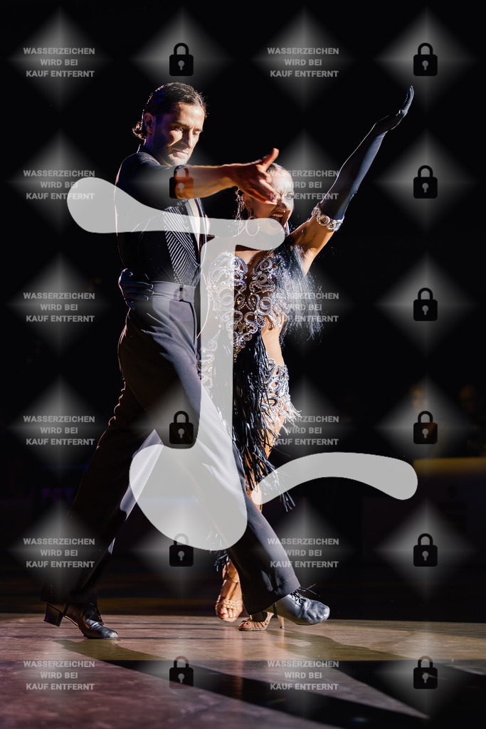 Goldstadtpokal 2025 - WDSF World Open Latin 1st (19) Charles-Guillaume Schmitt _ Elena Salikhova (France)-2025-01-26-2756 | Webshop for digital downloads and prints of dance sport, event & show photographer Julian Link - Realisiert mit Pictrs.com