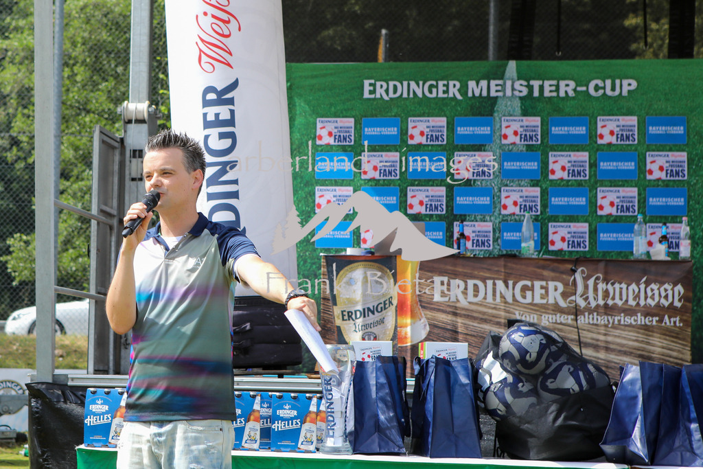 OE7A0613 | Szenen der Siegerehrung