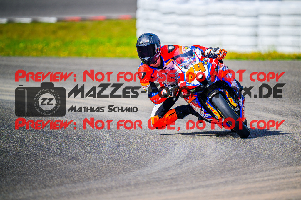 MaZZes_FotoMatrix_240910_6007705_4196 | WEISS