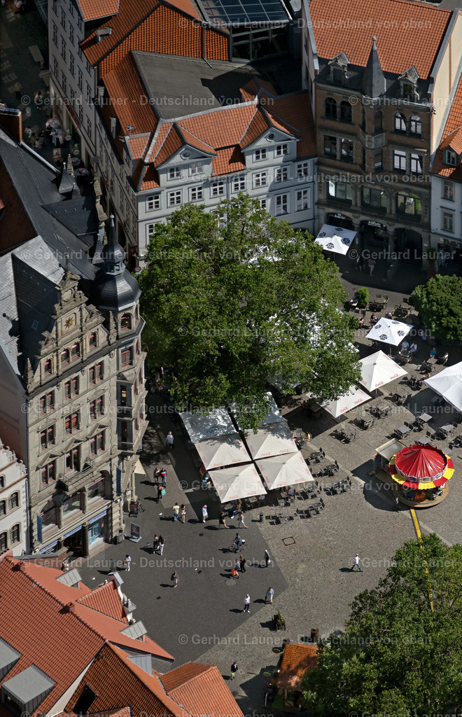 4036432 | Der Kohlmarkt ist ein zentraler Marktplatz in Braunschweig. Er gehört zu den ältesten Siedlungsgebieten innerhalb der Stadt und liegt im Weichbild Altstadt