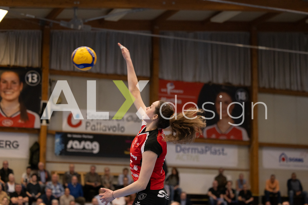 Volleyball I Frauen I Saison 2025-2026 I Volleyball NLA | Women I 1/2 Finals I  VC Kanti Schaffhausen - Sm'Aesch Pfeffingen I 07.03.2026 | 14 Josipa Marković (HR) (VC Kanti Schaffhausen) – Aussen - Realisiert mit Pictrs.com