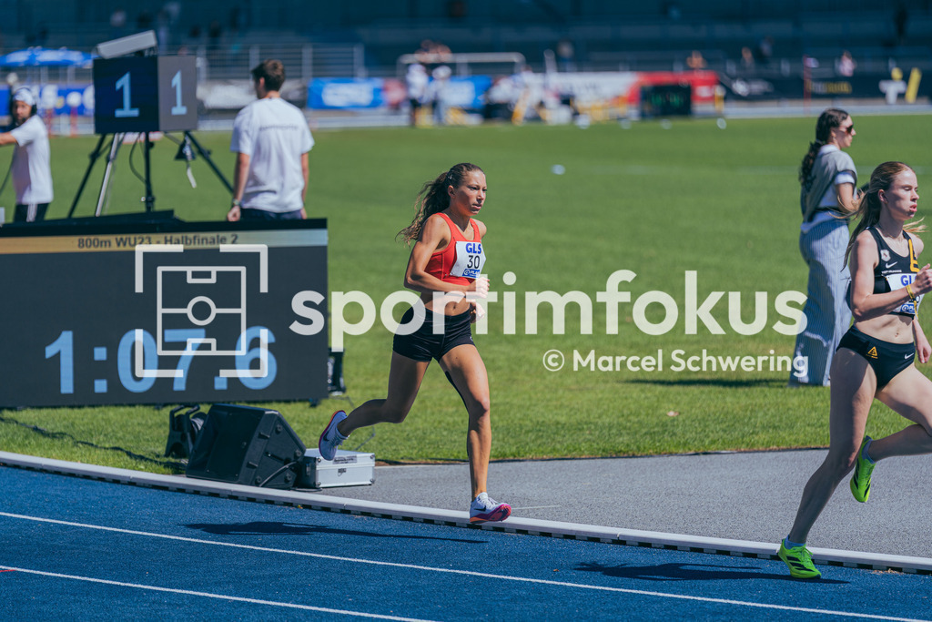 DM U23 U18 Bochum 2026 | Amelie Blatz (LG Region Karlsruhe) bei den Deutschen Meisterschaften der U18 &amp; U23 2026 im Lohrheidestadion in Bochum-Wattenscheid. - Realisiert mit Pictrs.com