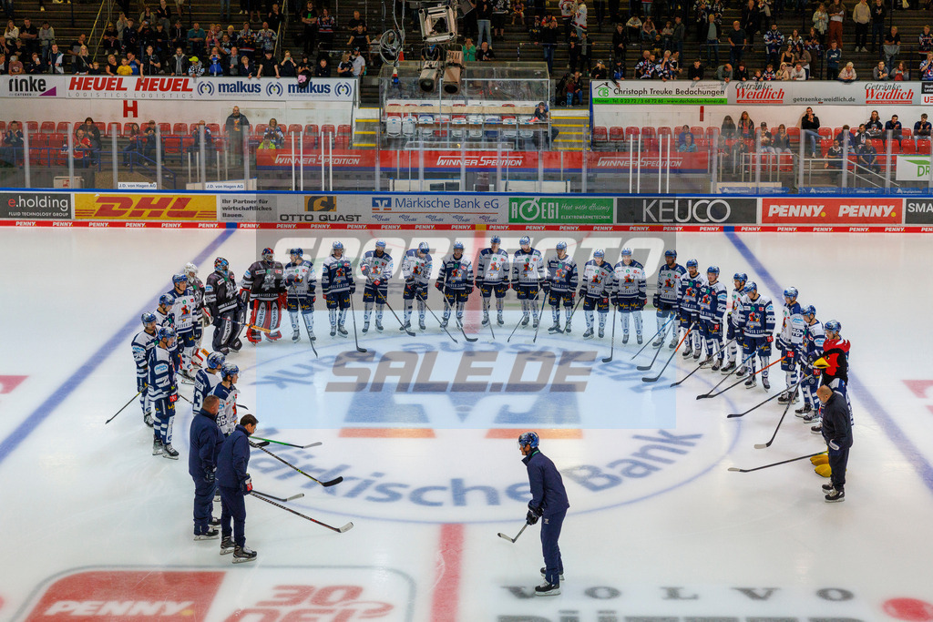 Iserlohn Roosters Training | 
DEL: Iserlohn Roosters Training - Realisiert mit Pictrs.com