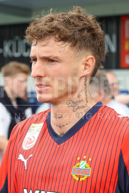TSV Egger Glas Hartberg vs SK Rapid Wien – Championship Group    | Hartberg, Austria, 19.Apr.26 - SOCCER - ADMIRAL Bundesliga, TSV Egger Glas Hartberg vs SK Rapid Wien. The image shows Bendeguz Bolla (SK Rapid Wien). 