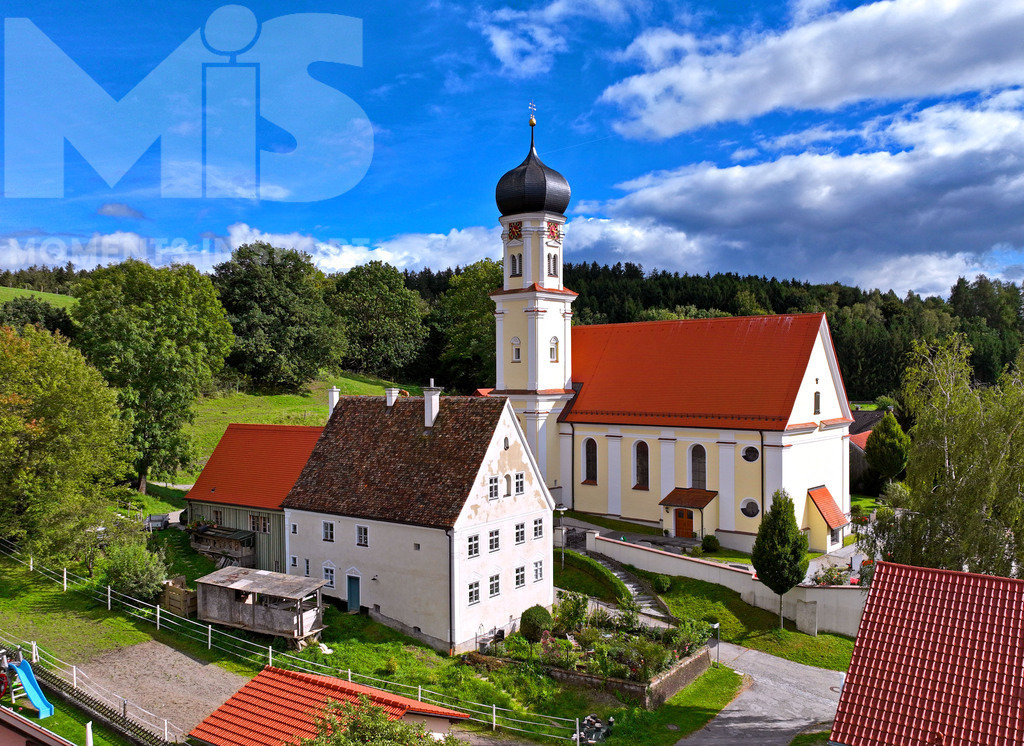 mis180220bf14.JPG | 20.09.2022, Mindelau bei Mindelheim (Unterallgäu), die renovierte Katholische Barockkirche "St. Jakobus der Ältere"  - Realisiert mit Pictrs.com