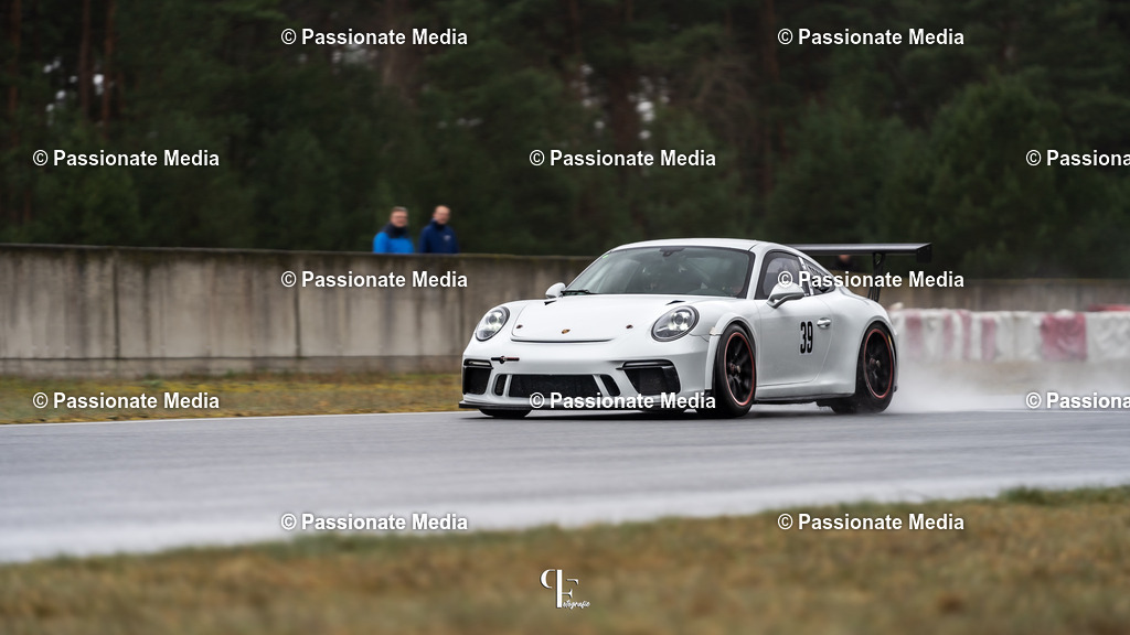 DSC01987 | Passionate Media, dein Fotograf aus Brandenburg, Märkisch Oderland, im Bereich Motorsport, Autos und Motorräder sowie Events und auch Hunde. Shootings oder auch Eventbegleitungen können bei mir gebucht we