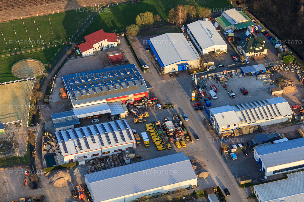 Luftbild: Industriegebiet Am Gäxwald mit Klarsicht-Verpackungen Weber GmbH, Terberg HS GmbH in Herxheim bei Landau im Bundesland Rheinland-Pfalz in Deutschland. Foto: IMG_38913.jpg vom 25.03.2011 durch Werner Riehm/FLY-FOTO.de