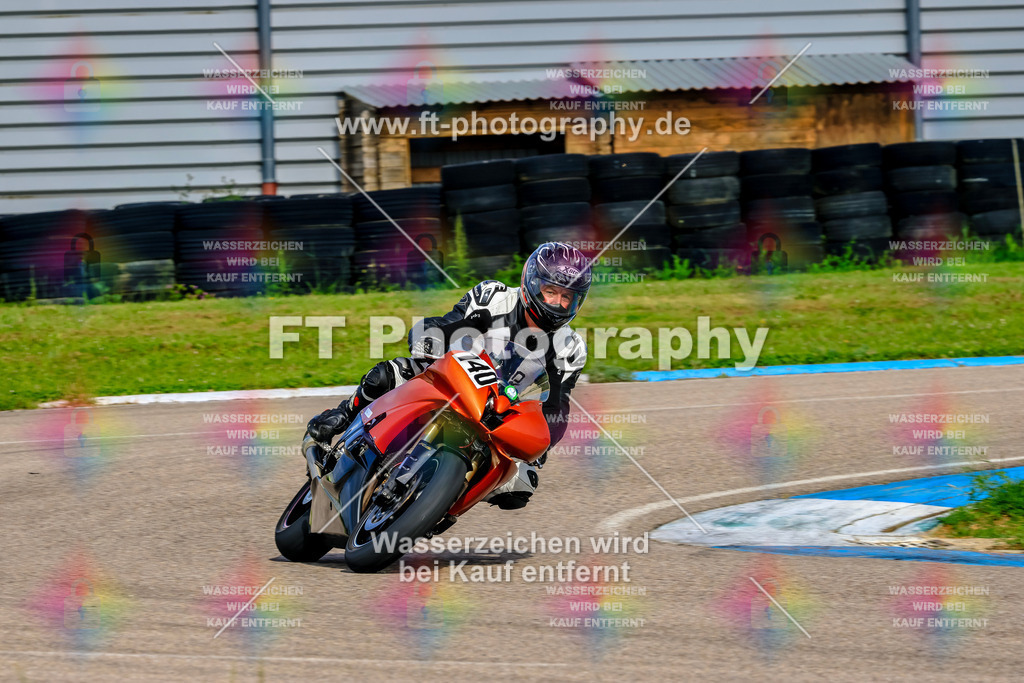 MotoTeam-8288 | Hier findet Ihr Bilder von Touristenfahrten auf der Nürburgring Nordschleife oder von anderen Veranstaltungen die ich besucht habe. Viel Spass beim Durch Schauen 