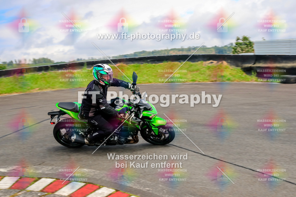 _TCM3255 | Hier findet Ihr Bilder von Touristenfahrten auf der Nürburgring Nordschleife oder von anderen Veranstaltungen die ich besucht habe. Viel Spass beim Durch Schauen 