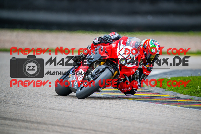 MaZZes_FotoMatrix_240503_6007705_7154 | SBK