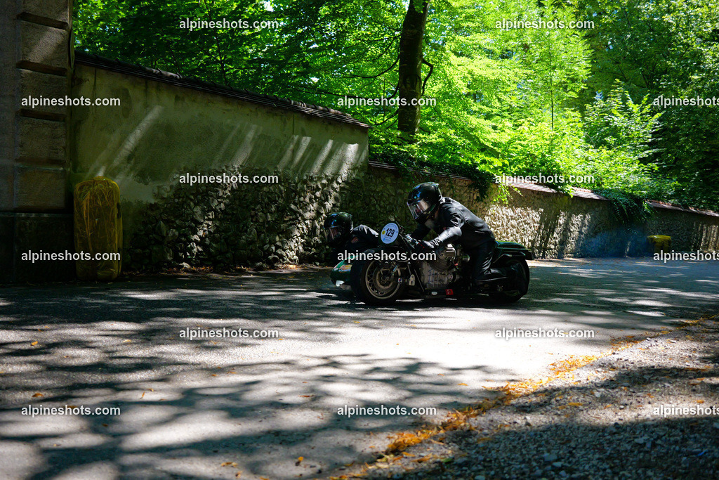 P1026481 | Erleben Sie atemberaubende, hochqualitative Fotos Ihrer Fahrt entlang der malerischen Alpenstraßen. Besuchen Sie alpineshots.com, um professionelle Aufnahmen Ihrer unvergesslichen Reise zu finden und zu kaufen - Realisiert mit Pictrs.com