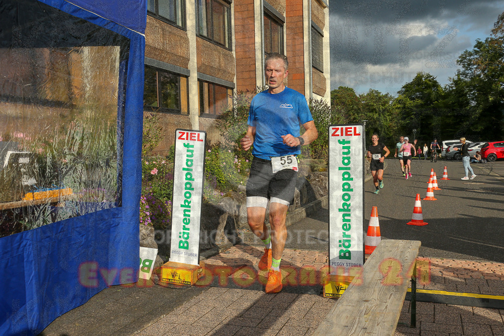 250801_1902_EX1_6933 | Sportfotografie im Rhein-Sieg Kreis, Köln, Bonn, NRW, Rheinland Pfalz, Hessen, etc. Unser Tätigkeitsfeld umfasst den Laufsport vom Volkslauf über den Marathon, Duathlon, Triathon bis zum Ultralauf wie Kölnpfad Ultra oder Schindertrail.