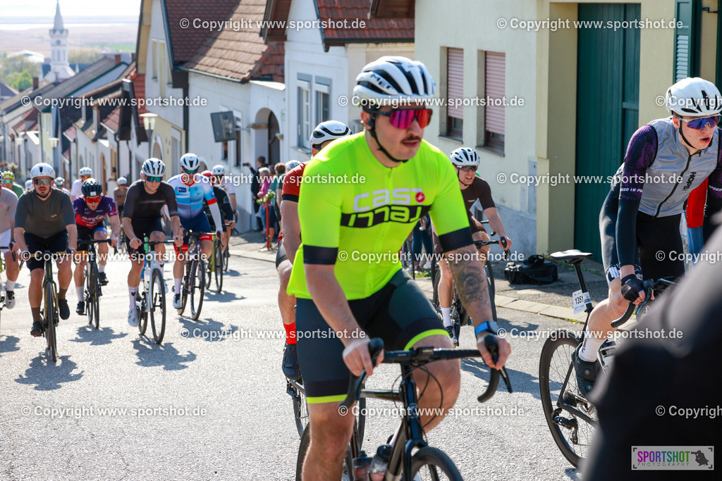 165_AR6_8599 | Neusiedlersee Radmarathon 2026@sportshot_your_pictrs #yourpictures#roadtowm2029 #nrm #neusiedlerseeradmarathon #neusiedlersee #neusiedlerseetourismus #burgenland #mörbisch #nrm26 #burgenlandtourismus #voglundco #poweredbyburgenlandtourismus #radsport #rad #marathon #ucigranfondo #visitburgenland #ucigranfondoworldseries