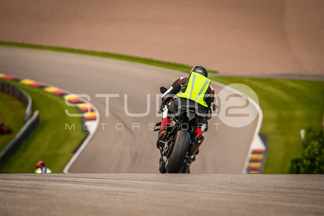 0009-250606_SR-006_9 | Deine Full-Service-Agentur für ✔️Videoproduktionen und ✔️Motorsportfotografie Jetzt Angebot anfragen!