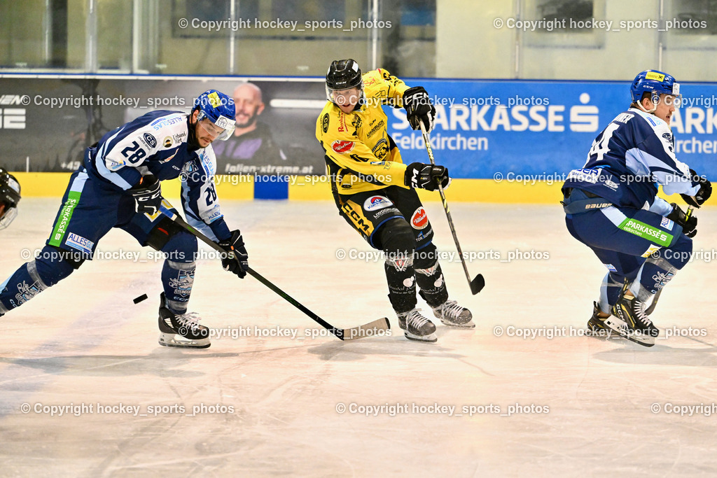 ESC Steindorf vs. MET PHOTOVOLTAIK HORNETS SPITTAL | #28 Bacher Stefan ESC Steindorf, #16 Nageler Daniel EC Hornets Spittal, #64 Stichauner Fabian ESC Steindorf, ESC Steindorf vs. MET PHOTOVOLTAIK HORNETS SPITTAL, ESC Steindorf vs. MET PHOTOVOLTAIK HORNETS SPITTAL am 26.10.2024 in Steindorf (Ossiachersee Halle), Austria, (Photo by Bernd Stefan)