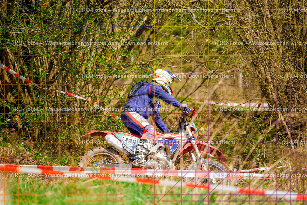 2 Lauf Mernes-385 | Sportfotografie von RO-Fotos: Motorsport, Motocross, Enduro, Laufveranstaltungen und Triathlon. Professionelle Fotos von Sportlern und Events. - Realisiert mit Pictrs.com