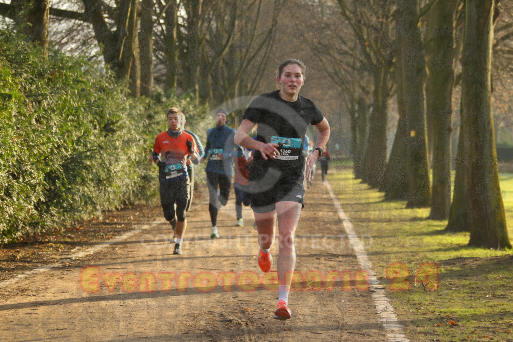 241231_1014_EV4_3473 | Sportfotografie im Rhein-Sieg Kreis, Köln, Bonn, NRW, Rheinland Pfalz, Hessen, etc. Unser Tätigkeitsfeld umfasst den Laufsport vom Volkslauf über den Marathon, Duathlon, Triathon bis zum Ultralauf wie Kölnpfad Ultra oder Schindertrail.