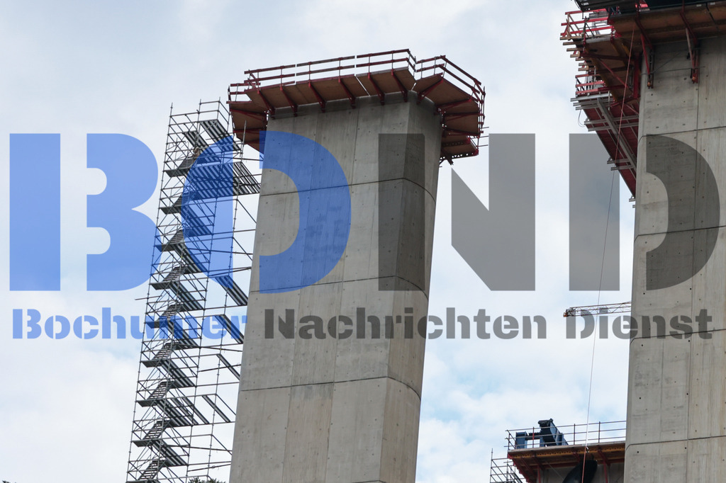 SES_MKRAHM20250626-3 | bond - Realisiert mit Pictrs.com