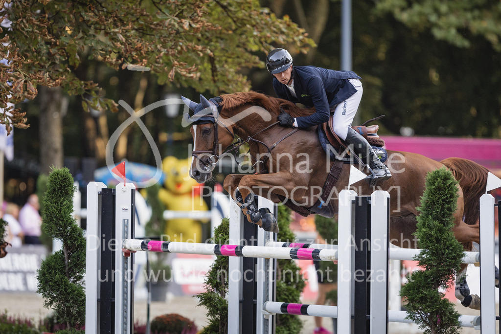 230909_OWLCh_Championat-576 | Deine schönsten Turniermomente als professionelle Fotos! Entdecke hochwertige Pferdesport-Fotografie im Online-Shop. Jetzt Fotos finden & bestellen!