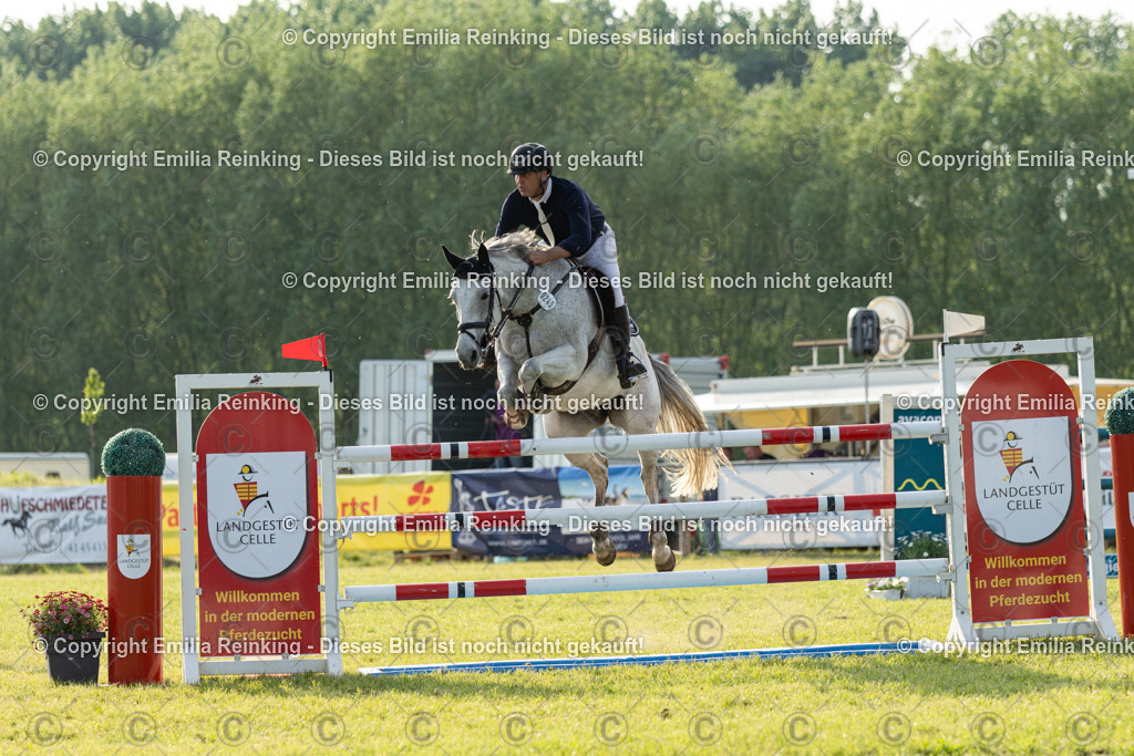 CL5A1090 | Emilia Reinking Fotografie - Realisiert mit Pictrs.com