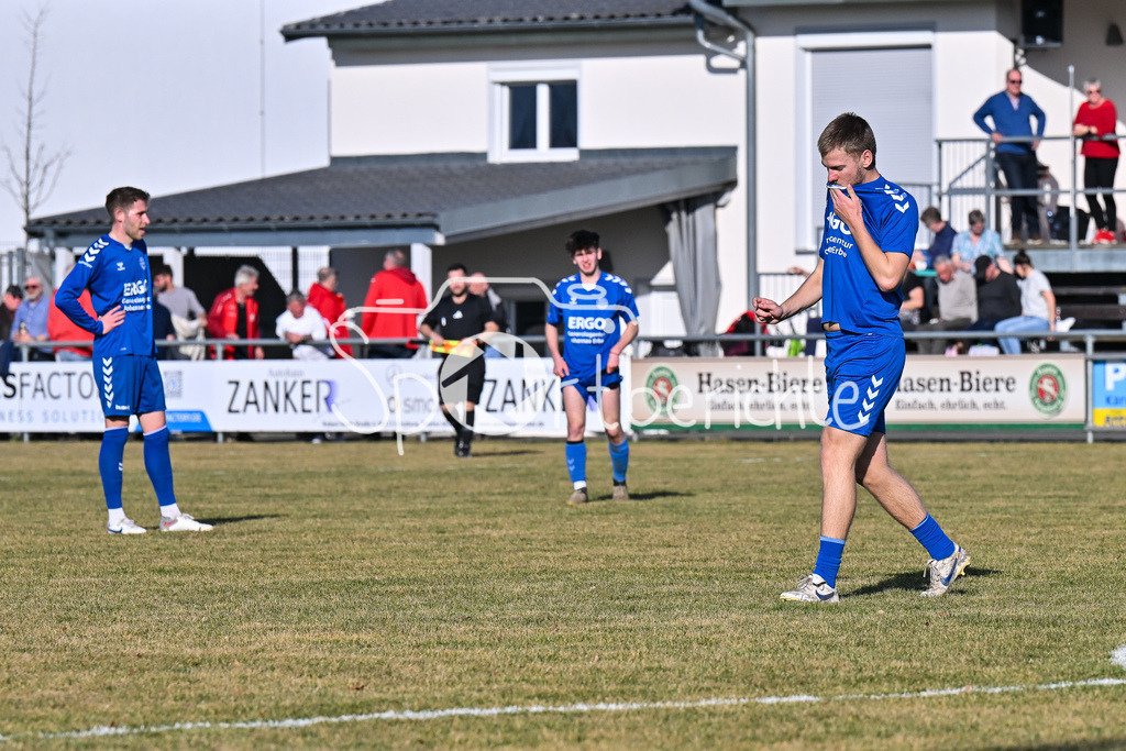 VfR Jettingen - VfL Ecknach | Professionelle Sportfotos aus den Bereichen Fußball, Eishockey, Handball und vieles mehr. Ob Sieg oder Niederlage
