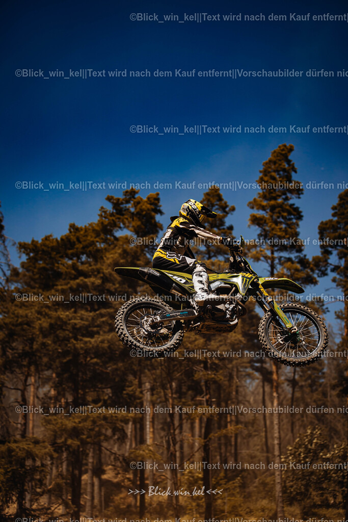 E68A0400 | blick_win_kel